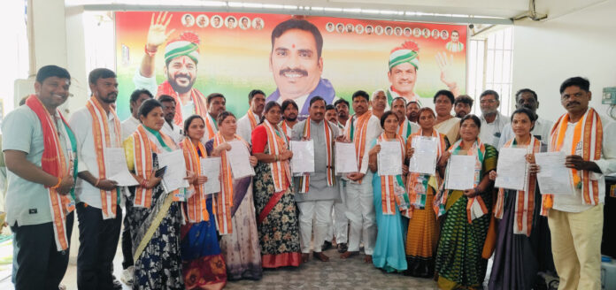 పట్టణాలాభివృద్ధే లక్ష్యంగా పనిచేస్తాం: ప్రభుత్వ విప్