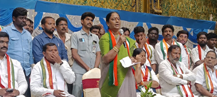 కాంగ్రెస్ తోనే మహిళా సాధికారత