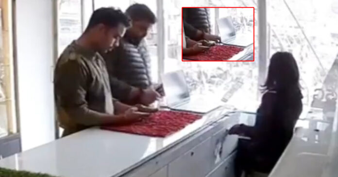 Constable steals iPhone 15 Pro Max