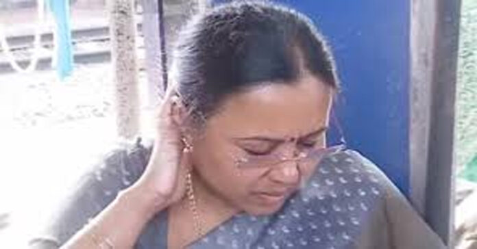 కేరళ ఆరోగ్యమంత్రిపై దాడి