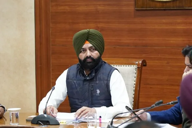 పంజాబ్ రవాణా మంత్రి భుల్లార్ రాజీనామా