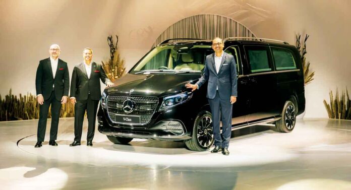 భారత్లోకి మెర్సిడజ్ బెంజ్ కొత్త లగ్జరీ కారు