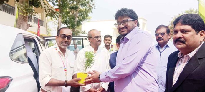 బుద్ధవనంలో ప్రపంచ బౌద్ధ శాంతి సదస్సు ప్రతినిధులు