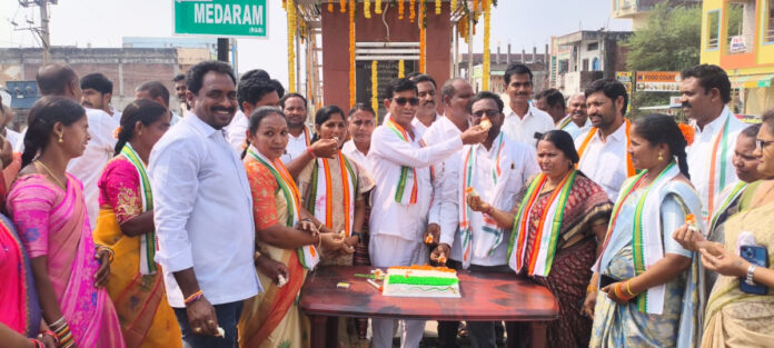 కాటారంలో ఘనంగా దుద్దిళ్ల శ్రీపాదరావు జయంతి వేడుకలు