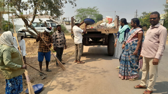 రేగులగూడెంలో శుభ్రతా కార్యక్రమం