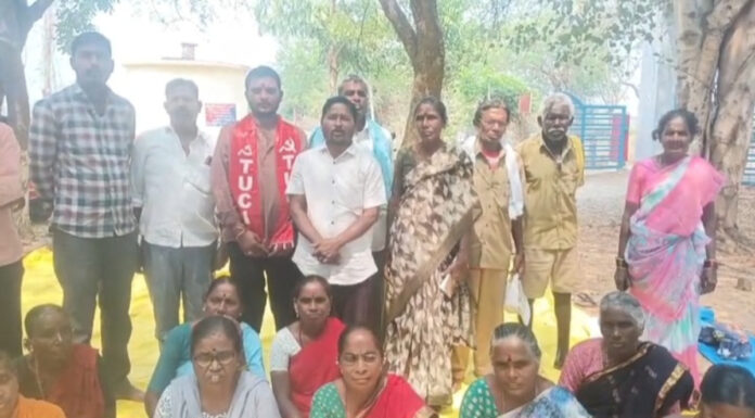 జీపీ కార్మికుల బకాయిలను వెంటనే విడుదల చేయాలి