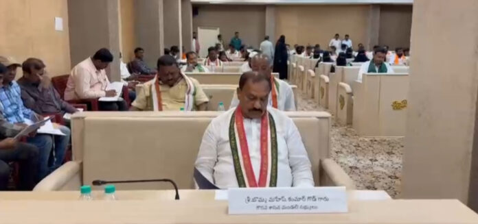 TPCC chief participates in Nizamabad Municipal Corporation budget meeting