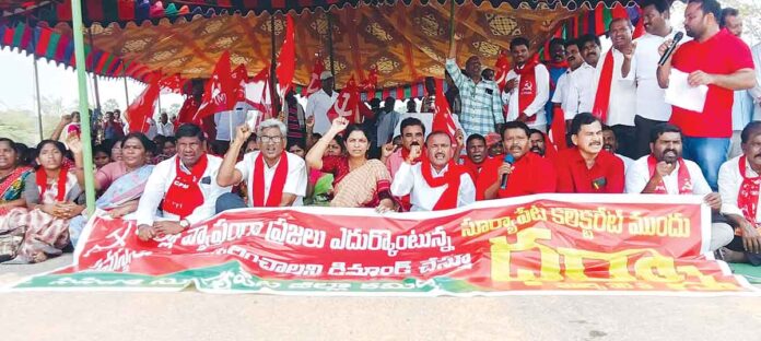 ప్రజాసమస్యలు పరిష్కరించాలి