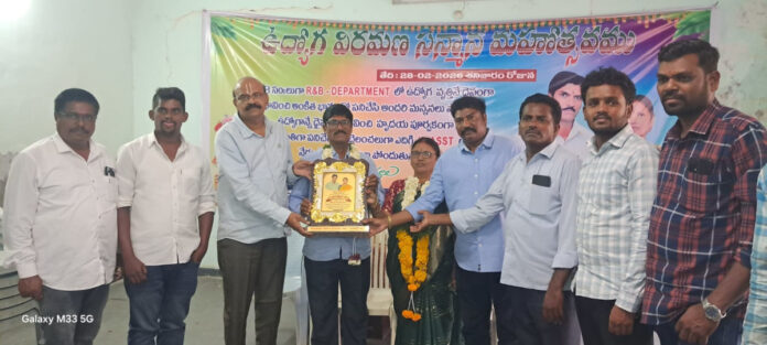 పెండ్యాల కిషన్ సేవలు స్ఫూర్తిదాయకం