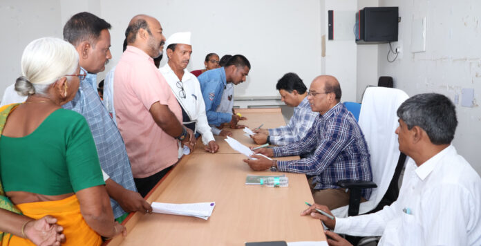 ప్రజావాణిలో 114 దరఖాస్తులు స్వీకరణ