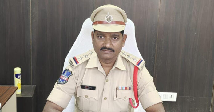 పుస్తెల తాడు లాక్కెళ్ళిన దొంగల అరెస్ట్