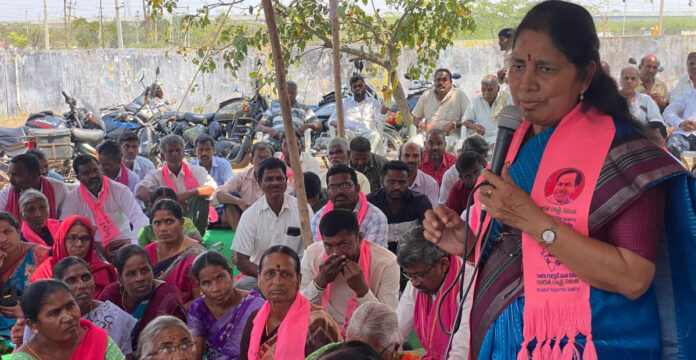 Houses and lands should be removed from the prohibited list.