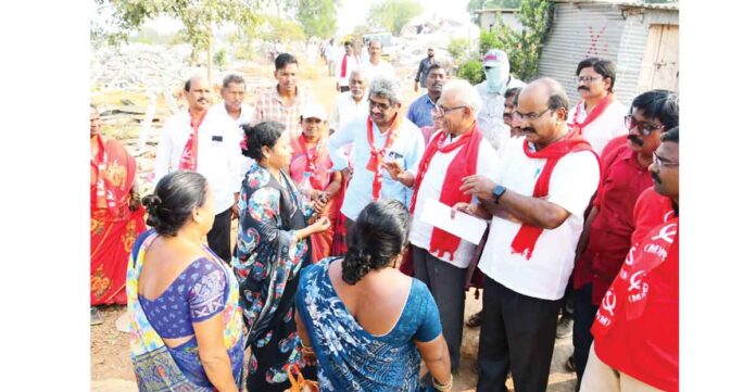 భూదాన్ బాధితులకు వెంటనే న్యాయం చేయాలి