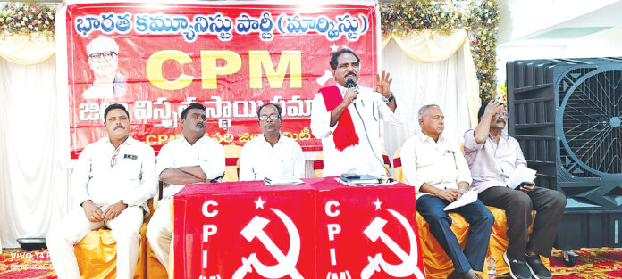 Let us condemn the actions of the warmongering US.