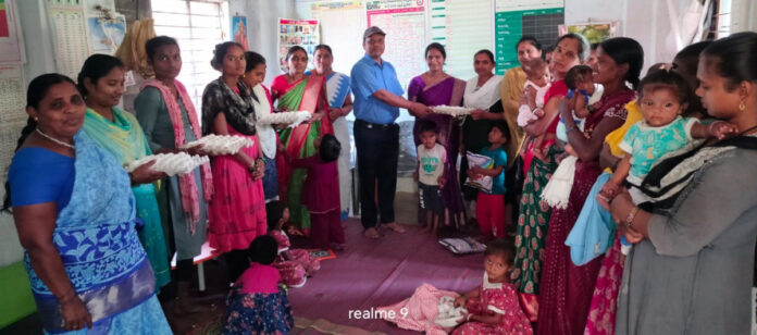 చిన్నారులను అంగన్వాడీ కేంద్రాలకు పంపాలి