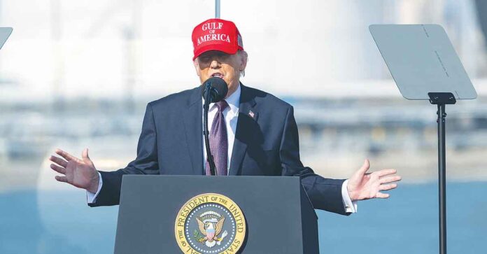 పాక్ నేతలు గ్రేట్ : ట్రంప్ ప్రశంసలు