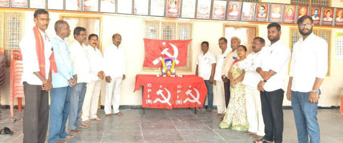 11th death anniversary of Comrade Sangu Ravinder observed with great pomp