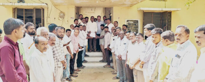 Immediate action should be taken against those who stole cows.