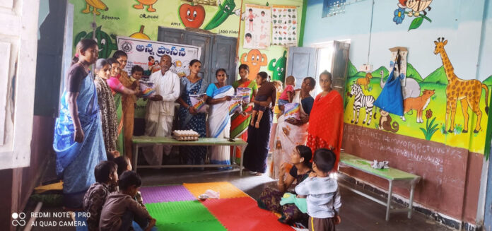 Kemraj Kallali Thanda Anganwadi food distribution