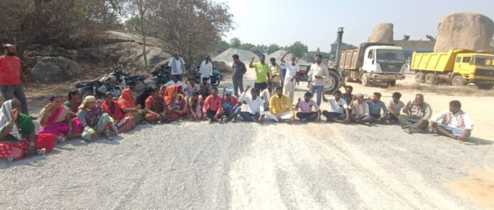 Farmers protest demanding closure of crusher plant