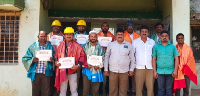 ఘనంగా లైన్ మెన్ ఆవాస్ దినోత్సవం