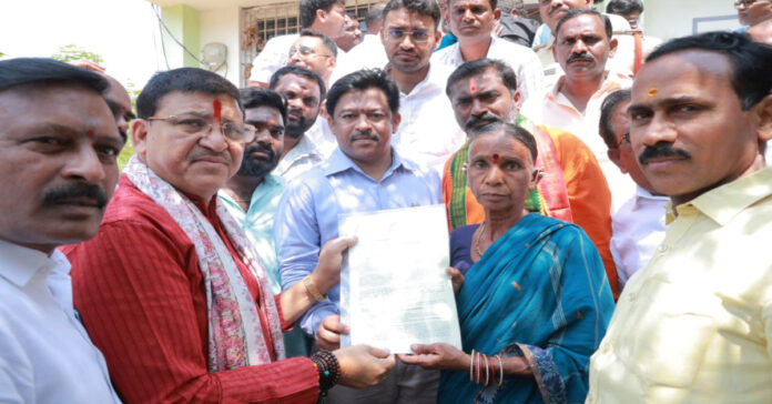 We should work towards development with unity.