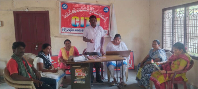 Employers will become dictators with the implementation of labor codes