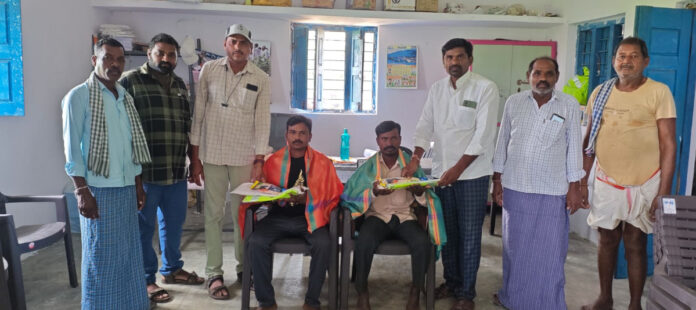 జీపీ కార్మికులకు సర్పంచ్ జంగిడి శ్రీనివాస్ సన్మానం