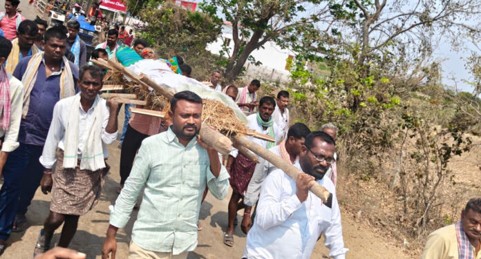 Sarpanch and Sub-Sarpanch who showed humanity