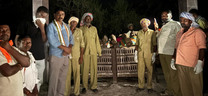 మానవత్వం చాటుకున్న మద్నూర్ సర్పంచ్