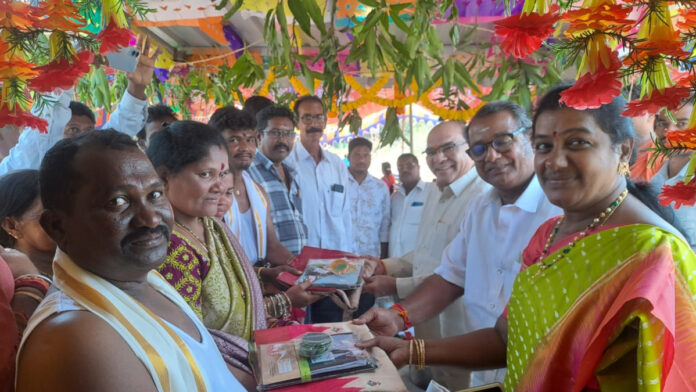 కాసాని స్వగ్రామం మద్దికొండలో త్యాలమ్మ విగ్రహ ప్రతిష్ఠ