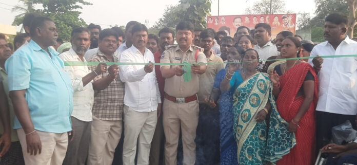 వారాంతపు సంత ప్రజలకు ఎంతో మేలు