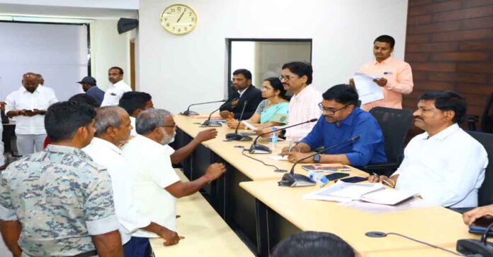 Issues raised in public hearings should be resolved immediately.