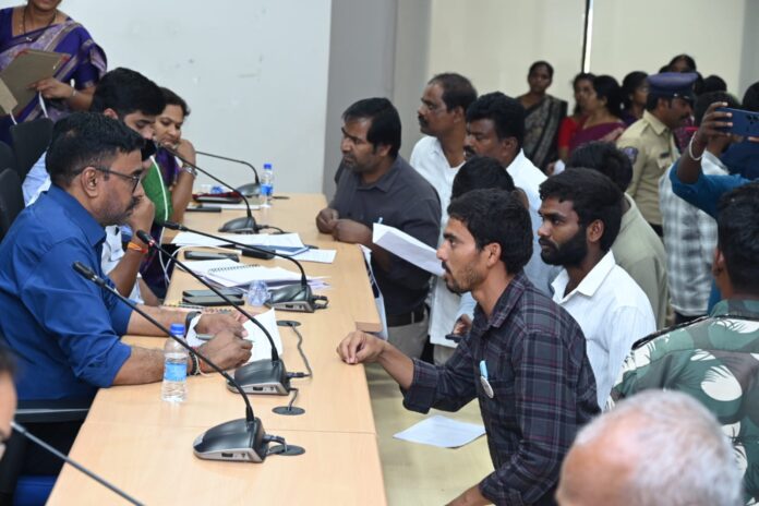 వెనుకబడిన తరగతుల బాలుర వసతి గృహం ఏర్పాటు చేయాలి