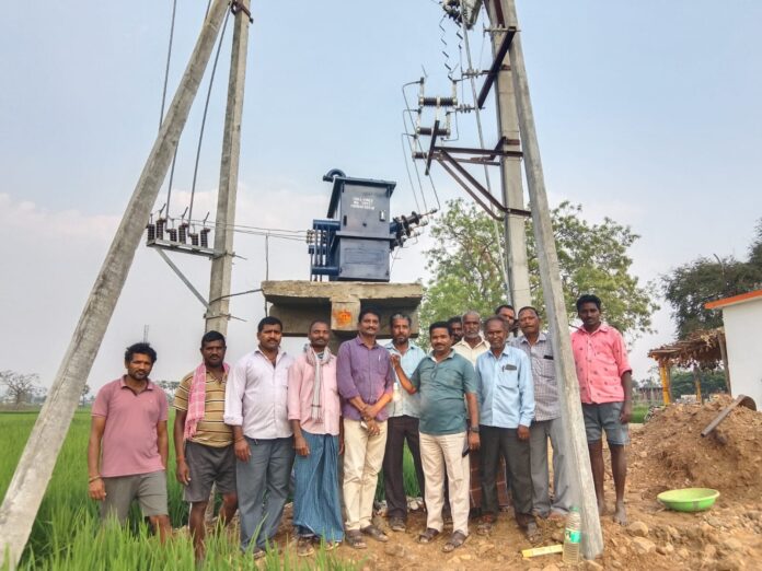 మండలంలో విద్యుత్ అంతరాయం లేకుండా చూస్తాం:ములుగు జిల్లా డిఈ