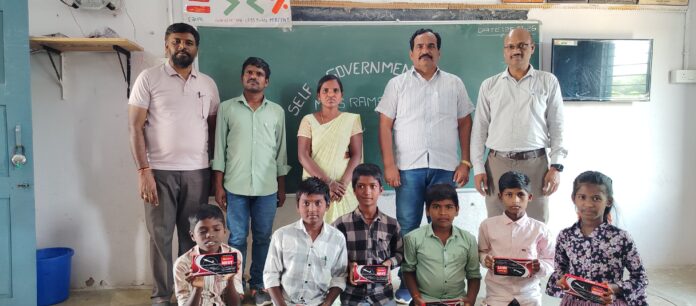 విద్యార్థుల్లో నాయకత్వ లక్షణాలు పెంపునకు స్వయం పాలన దినోత్సవం