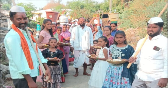 హెచ్ కేలూర్ లో ఘనంగా దిండి యాత్ర