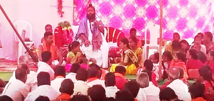 Everyone should walk on the path of devotion.