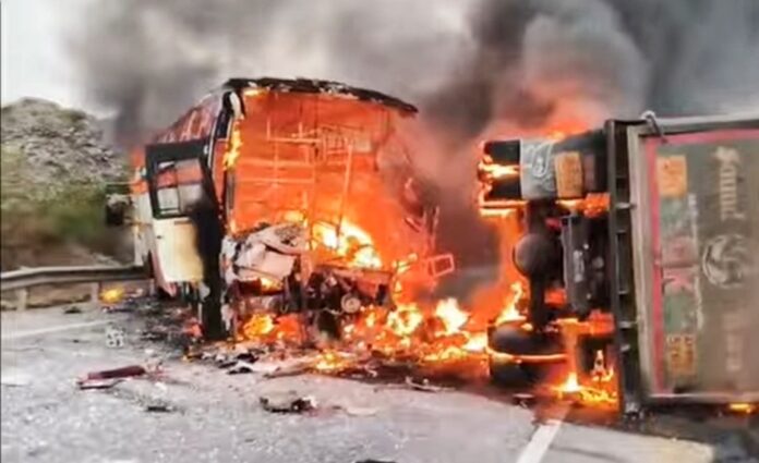 రాయవరం బస్సు ప్రమాదం…రాయికల్ వలస కార్మికులపై మృత్యుఛాయ