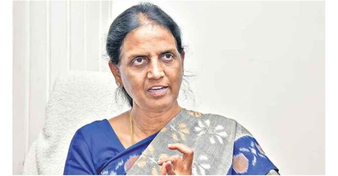 ఏ స్థాయికి ఎదిగినా మహిళలపై వివక్ష