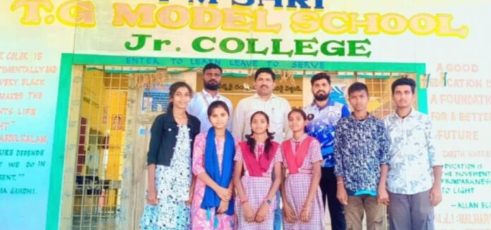 Model school students to compete in state level competitions