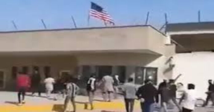 సుప్రీం లీడర్ ఖమేనీ మృతి.. పాక్లో ఉద్రిక్తత