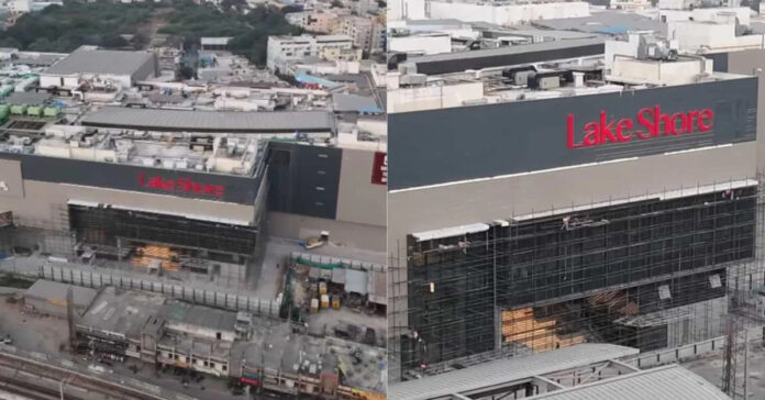 లేక్ షేర్ మాల్లో ఘోర ప్రమాదం..