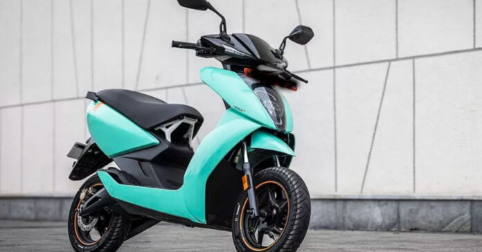 విద్యార్థినులకు ఫ్రీగా స్కూటీలు..?