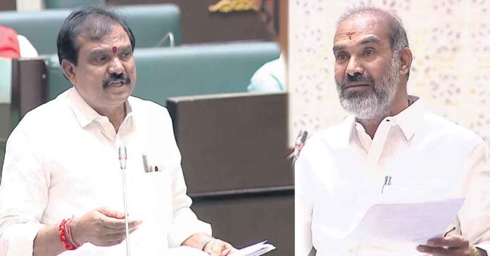 బీసీల పట్ల బీఆర్ఎస్, బీజేపీలది కపట ప్రేమ