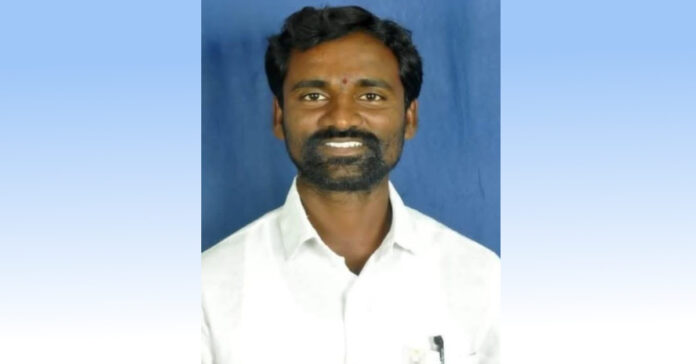 ఎమ్మెల్యే హిందువులకు వెంటనే క్షమాపణ చెప్పాలి