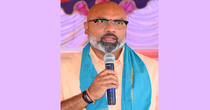 మక్క కొనుగోలు కేంద్రాలు ఏర్పాటు చేయాలి: ఎంపీ