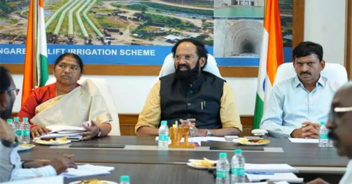 ఇరిగేషన్ ప్రాజెక్టుల పురోగతిపై మంత్రుల సమీక్ష