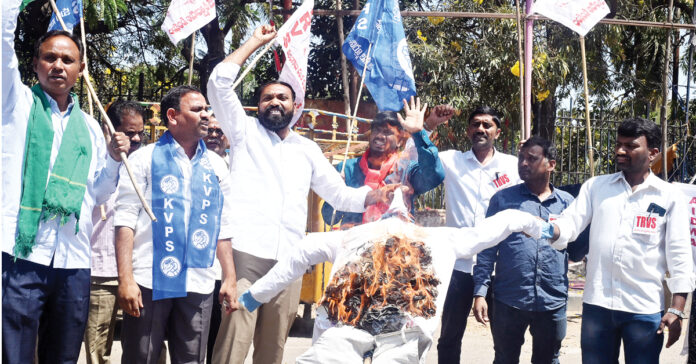 If the arrest of the Kummera accused is sought, will the activists be arrested?