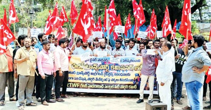 పోర్టర్ మేనేజేమెంట్పై చర్యలు తీసుకోవాలి